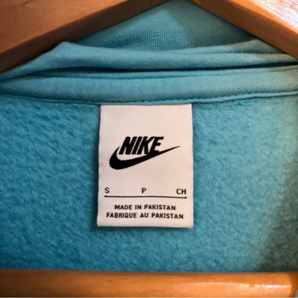 Nike Men's Teal Hoodie - Picture 5 of 7